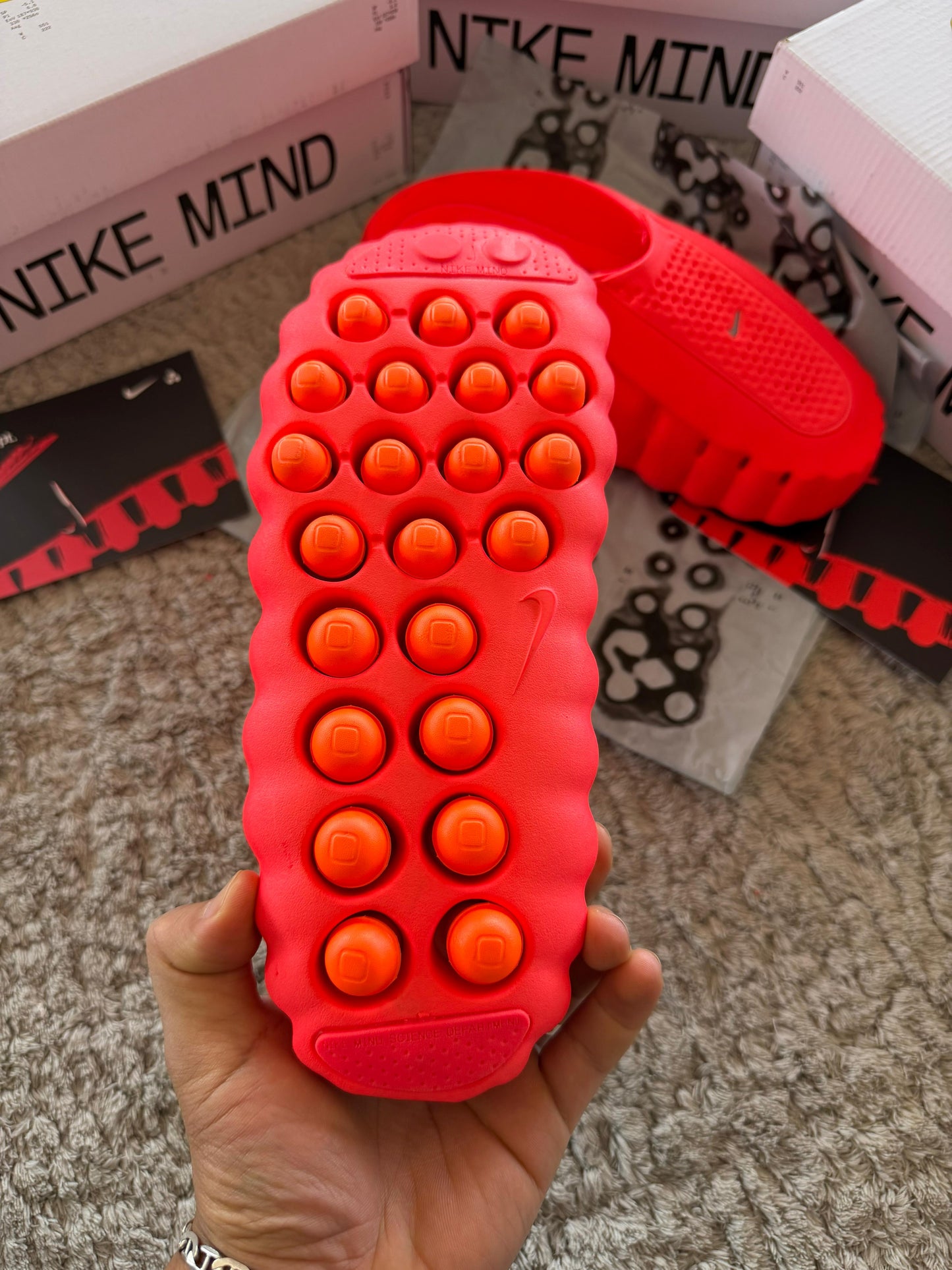 Nike Mind -001 Orange